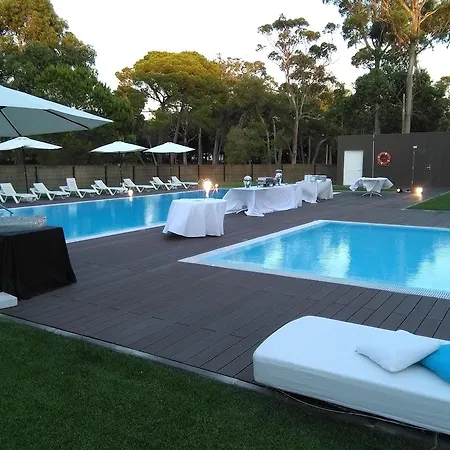 卡帕里卡因纳酒店 酒店