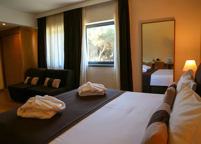 ホテル Inatel Caparica 3*